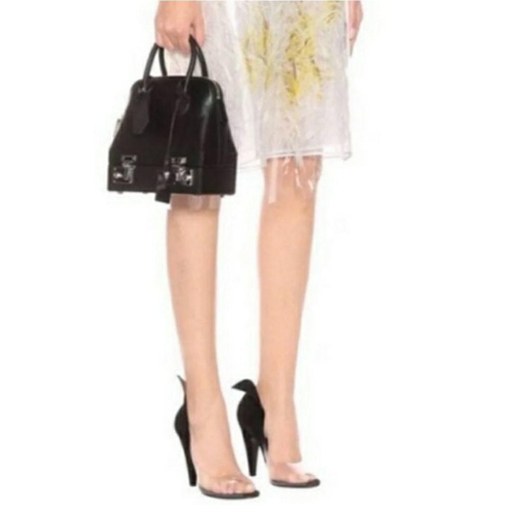 Black Calvin Klein 'Kahalo' 205W39NYC Runway Pumps - Picture 6 of 12